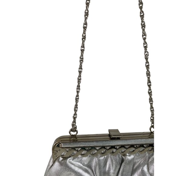 Vintage Lewisette Silver Metallic Evening Clutch Purse With Chain Strap - Picture 8 of 14